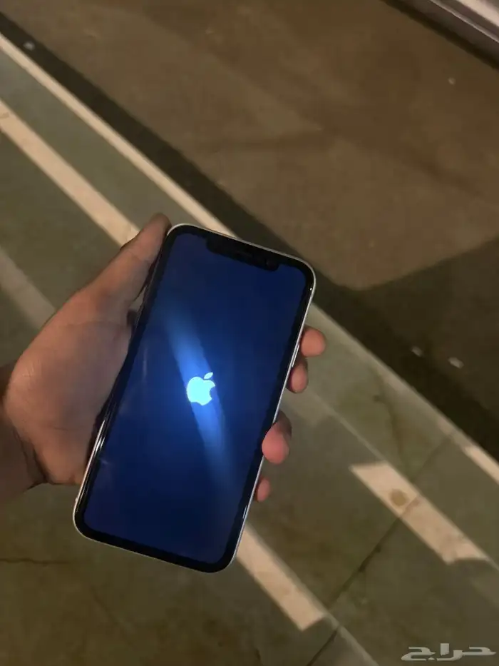 إيفون 11 مستعمل 8