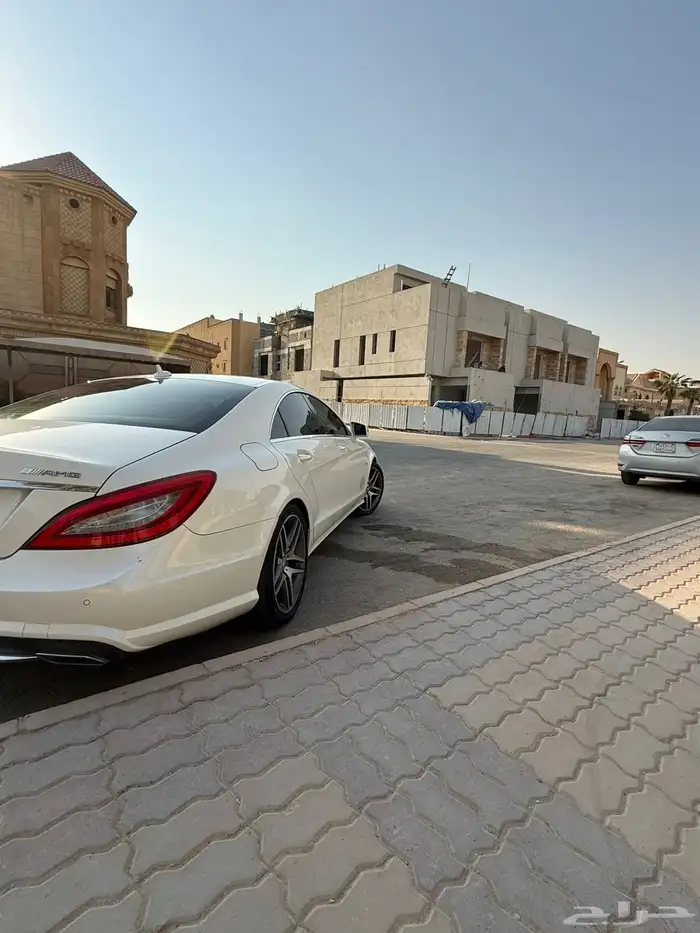 مرسيدس cls 2012 2