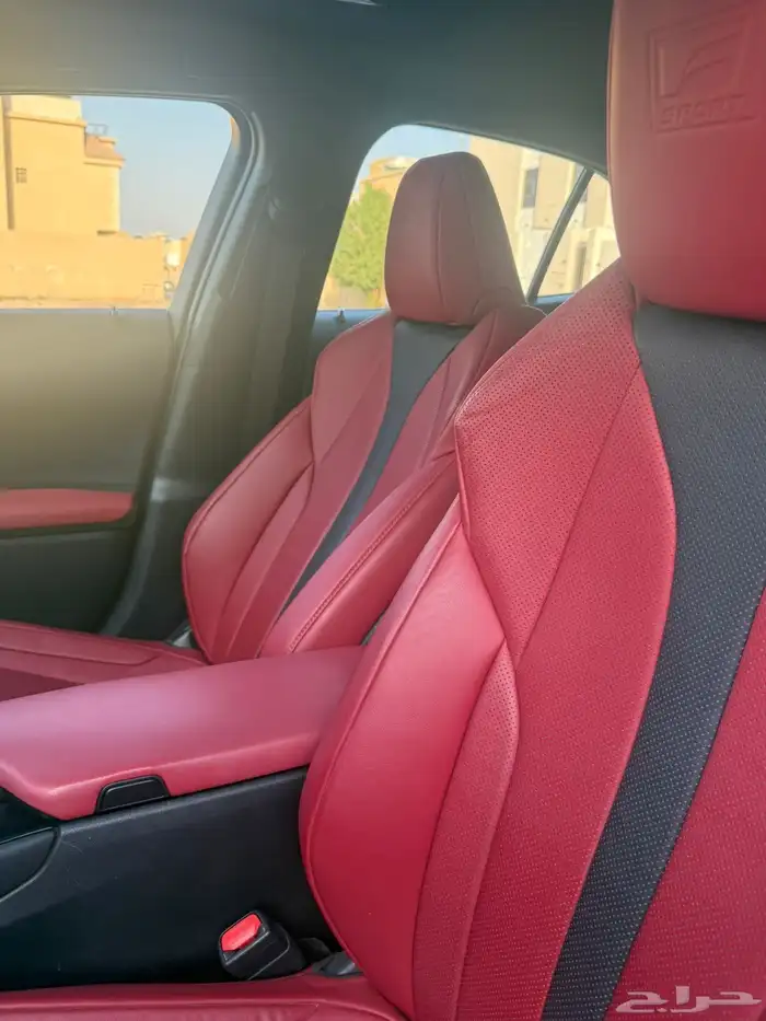 للبيع لكزس2019 9