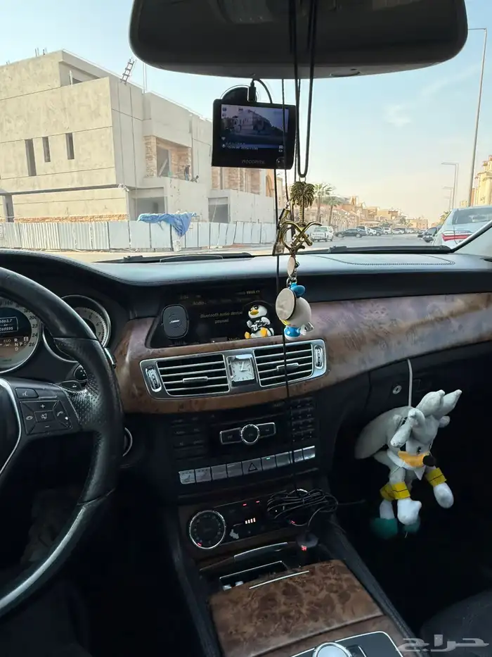 مرسيدس cls 2012 18