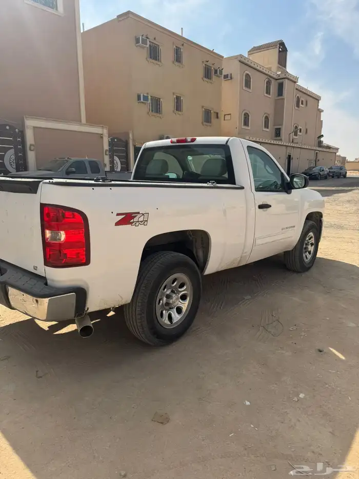 سلفارادو 2011 2