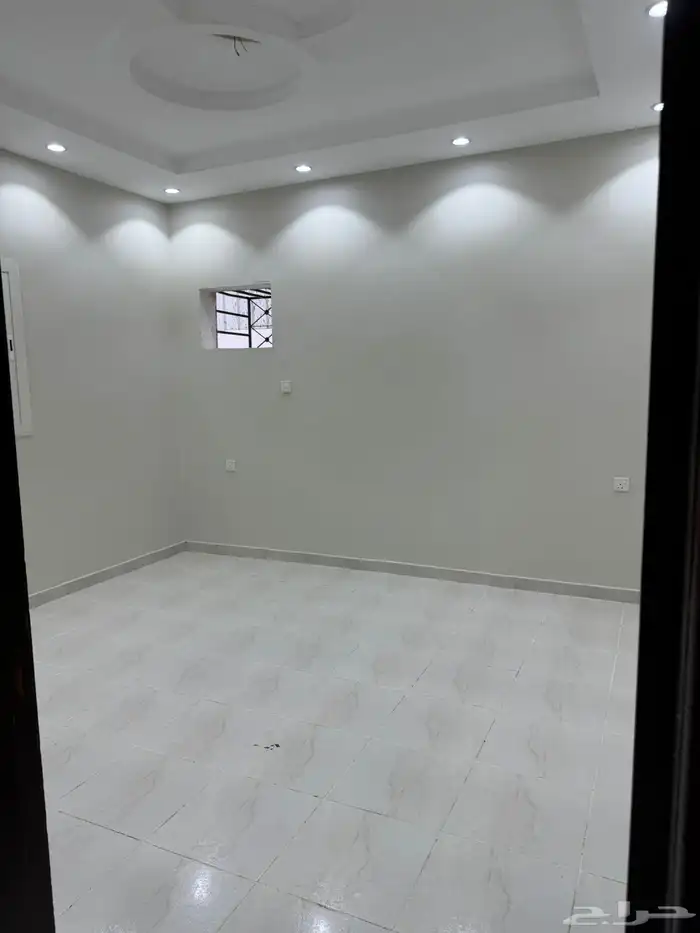 شقة ارضية للبيع ب 390 الف حي البوادي 2