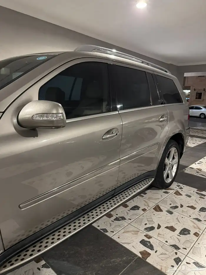 للبيع مرسيدس GL500 موديل 2007 3