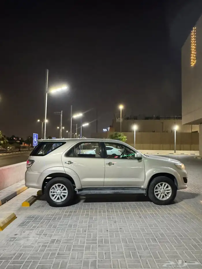 تويوتا فورشنر دبل 4 سلندر 7