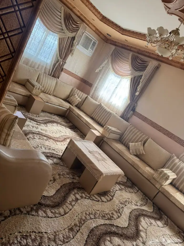 كنب نظيف للبيع المسعجل 1200 1