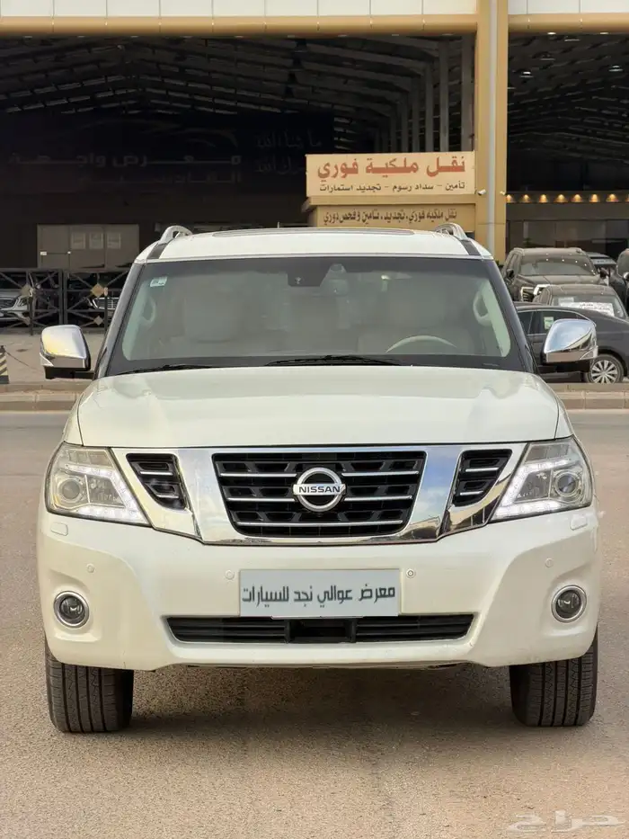 نيسان باترول بلاتينيوم 2014 0