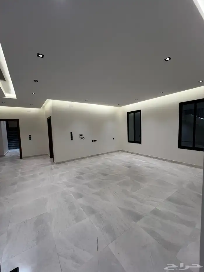 ادوار وفلل روف مطلة VIP 2