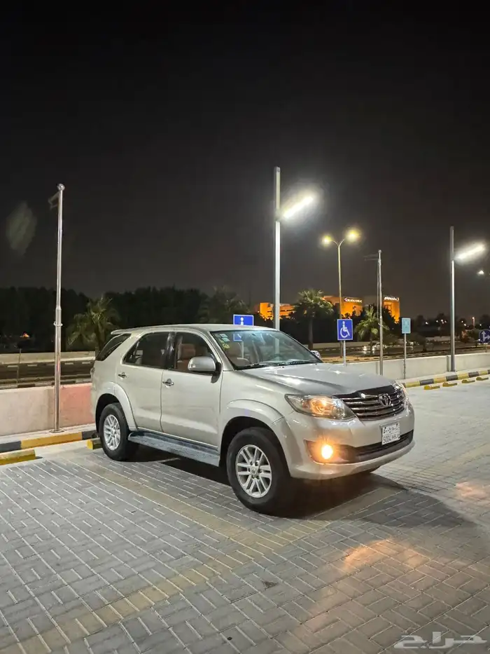 تويوتا فورشنر دبل 4 سلندر 4