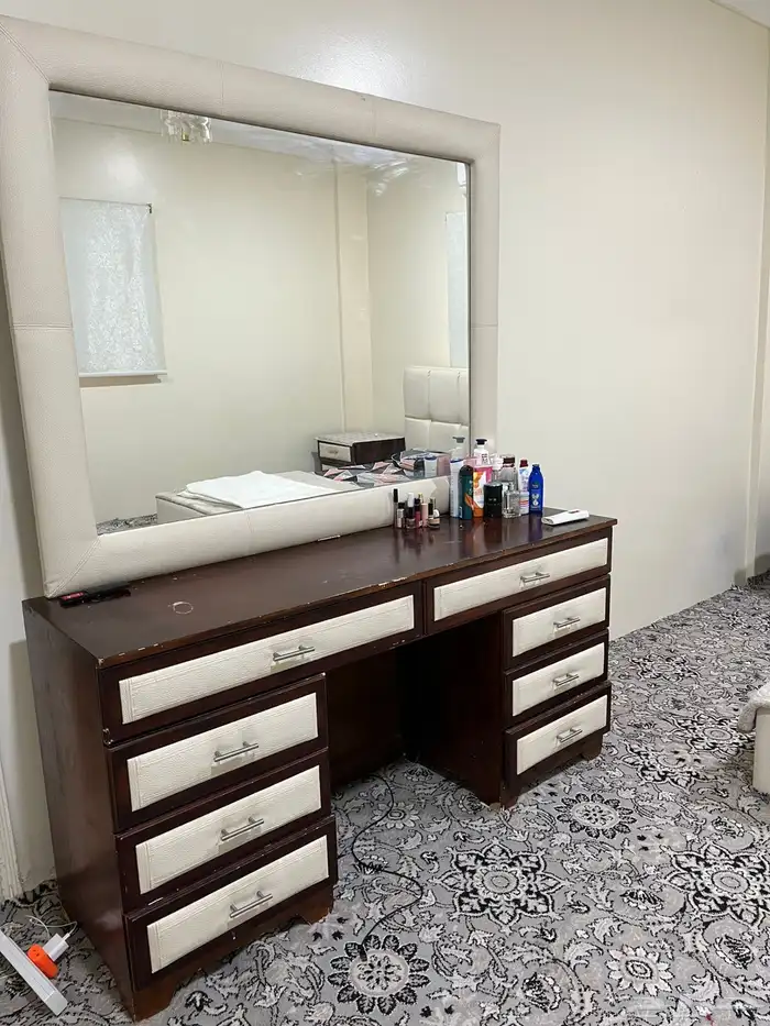 leather bed set  side table and dressing table 3