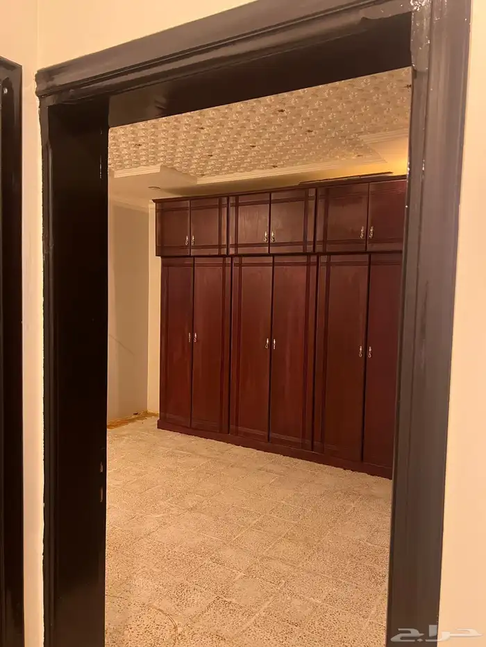 دور ارضي للايجار بحي القدس 8