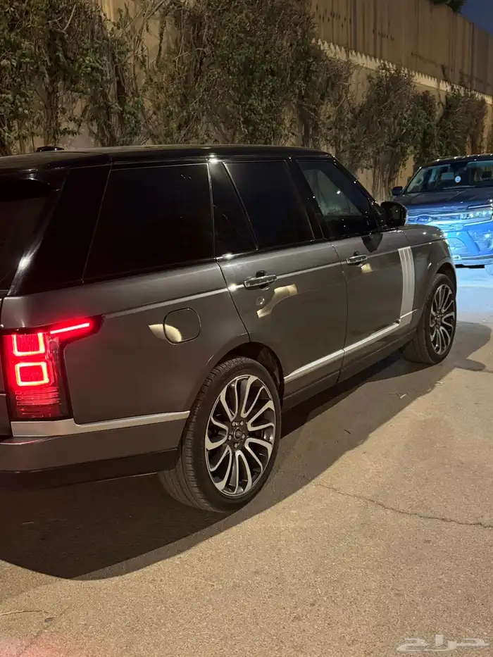 رنج روفر فل كامل 9