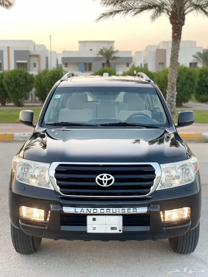 لاندكروزر-2009-فل كامل-8سلندر 1