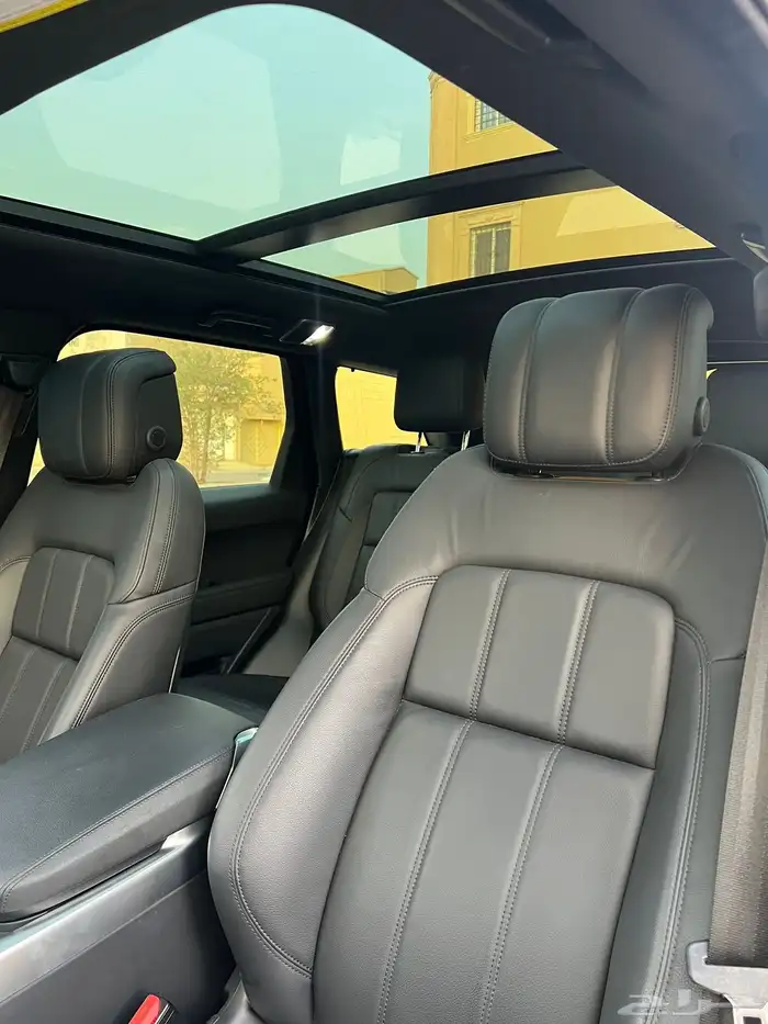 رنج روفر سبورت ديزل 2021 ( بحالة الوكالة ) 15