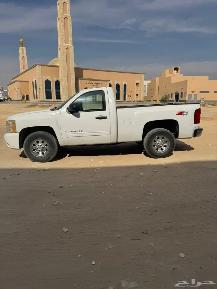 سلفارادو 2011 0