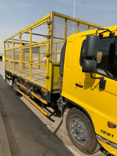 لوري هينو 2022 index