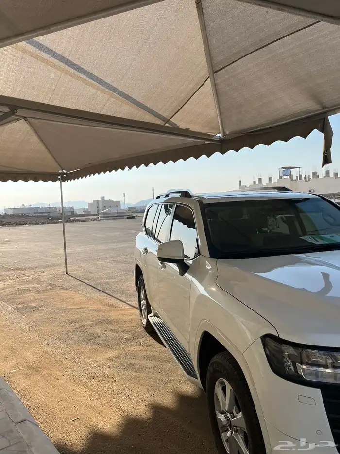 جيب تويوتا لاندكروزر 3