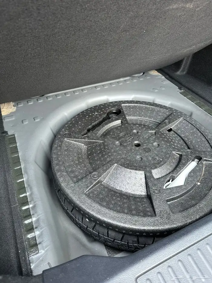 تورس تيتانيوم 2021 (مخزن) شبه جديد 9