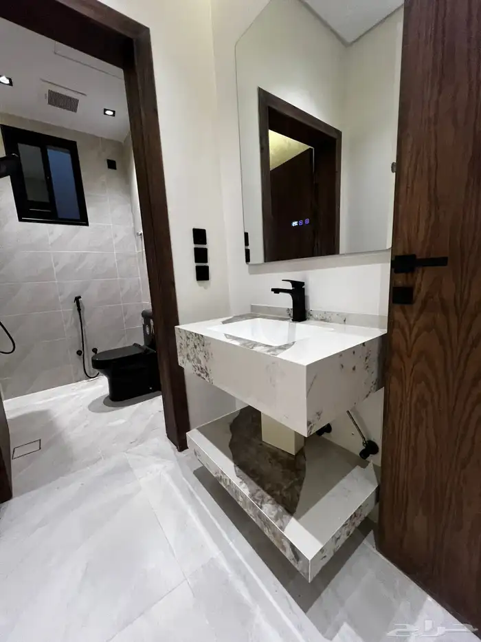 ادوار وفلل روف مطلة VIP 6