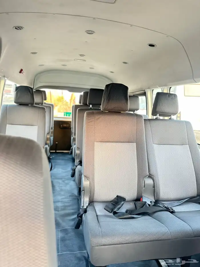 اجار باصات كوستر وهايس موديلات حديثه مع السائق في الرياض 7