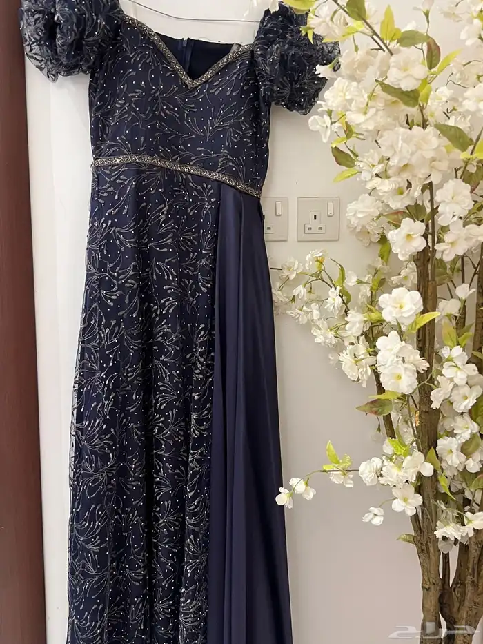 مقاس واحد مناسب يناسب اكسل سمول ومديم 0