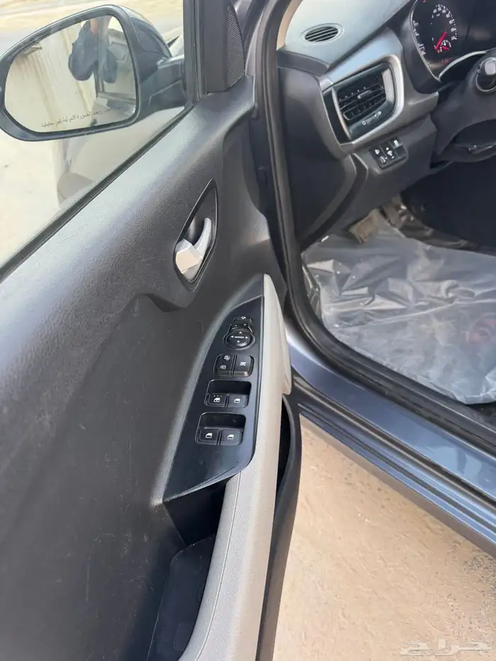 كيا ريو 2020 16