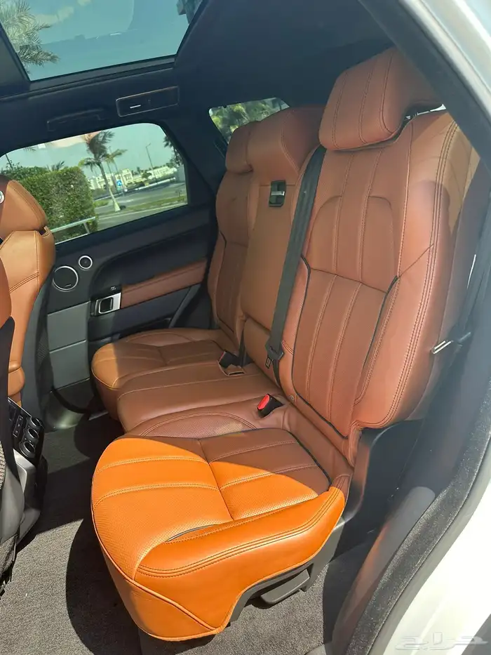 رنج سبورت 16