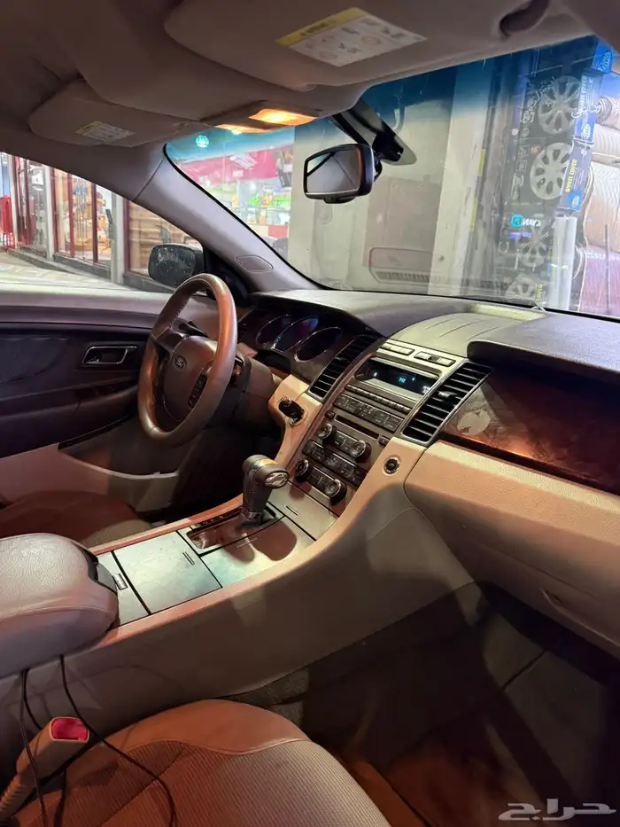 فورد تورس ابيض 2012 SEL 3