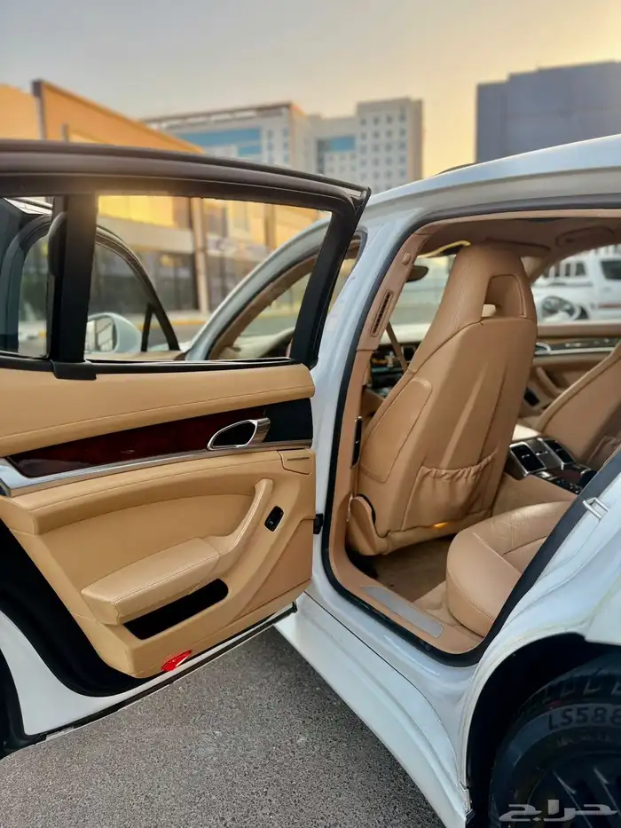 بورش بانميرا 2013 11