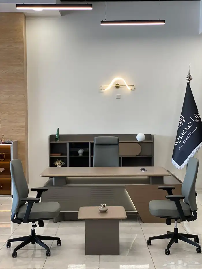 طاولات مكتبية فاخرة جديدة تمام ا للرئيس موجود 15