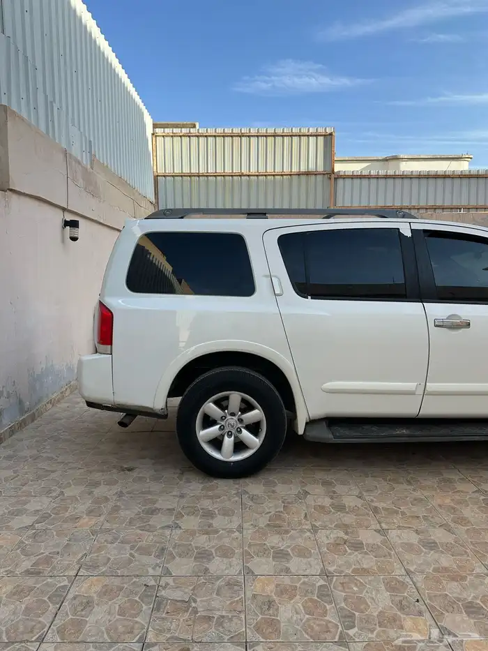 للبيع ارمادا 2015 دبل 9