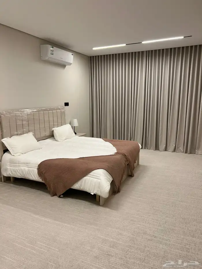 للبيع شقة بحي الريان 7