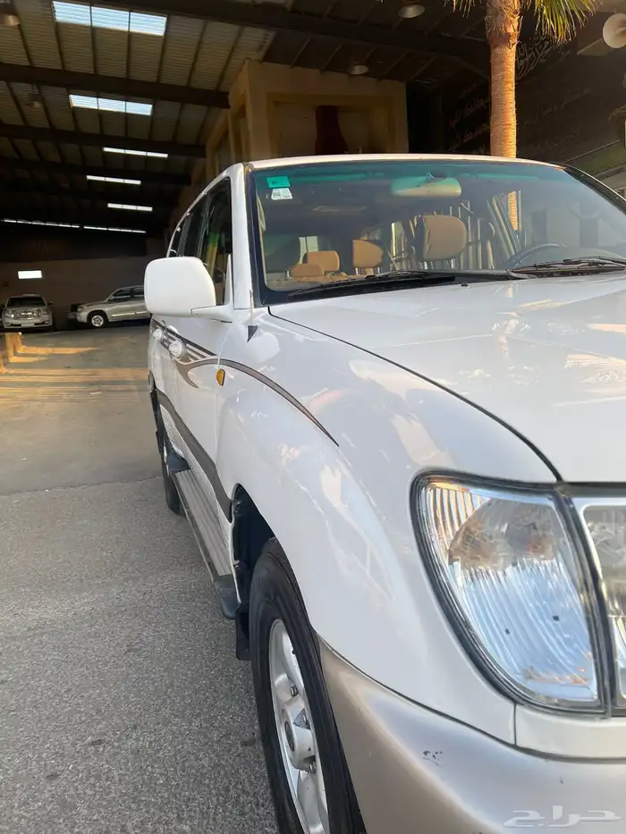 جيب تويوتا 2002 بودي بلد 1