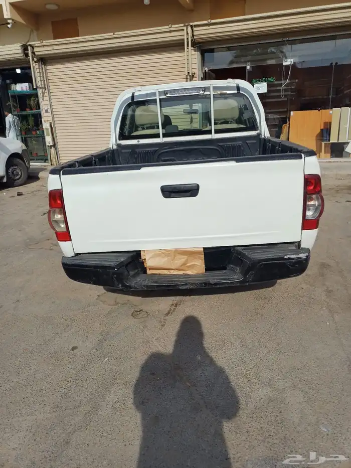 ايسوزو البيع مديل 2011 5