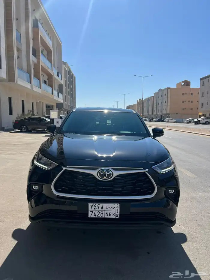 تويوتا هايلاندر 2025 فئة LE (دفع أمامي) 3