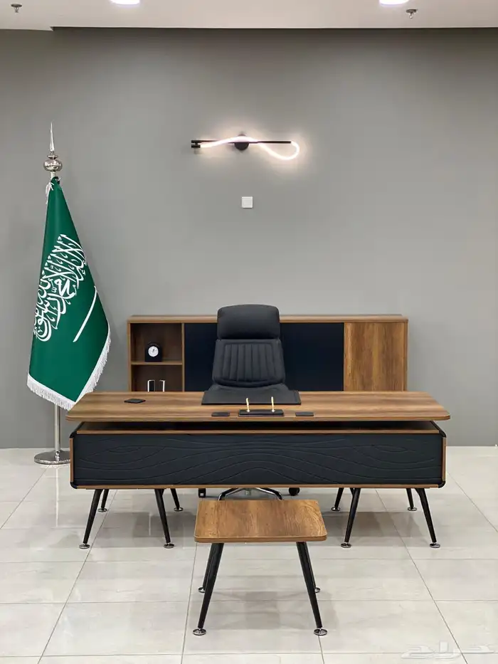 طاولات مكتبية فاخرة جديدة تمام ا للرئيس موجود 21
