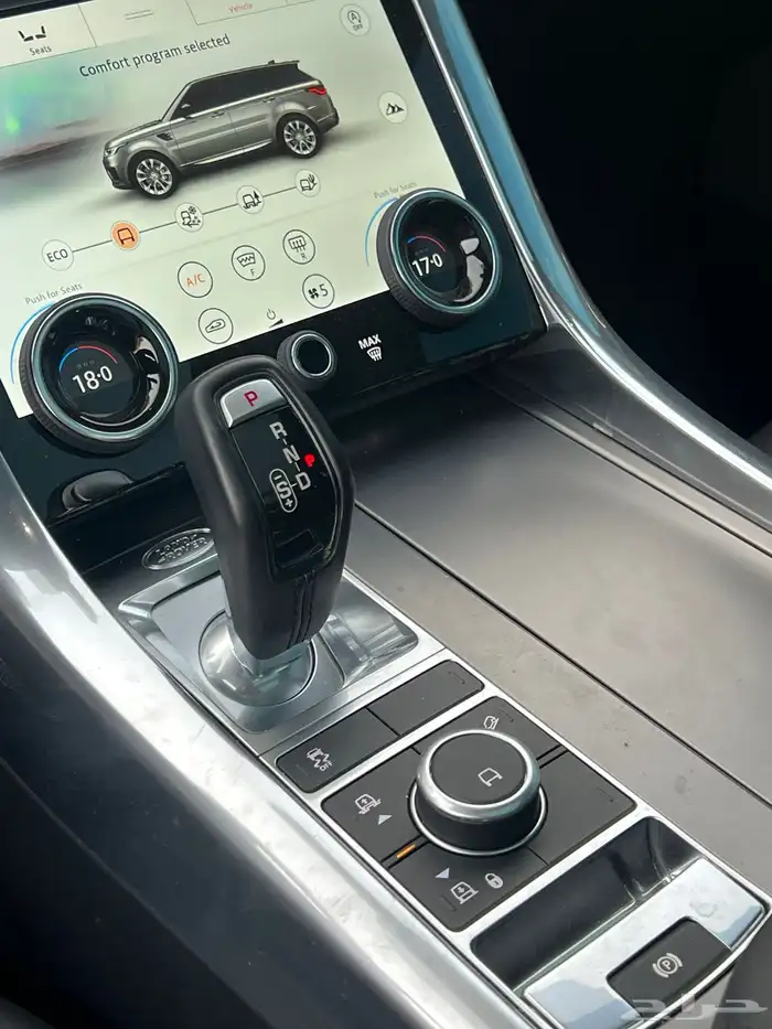 رنج روفر سبورت ديزل 2021 ( بحالة الوكالة ) 14