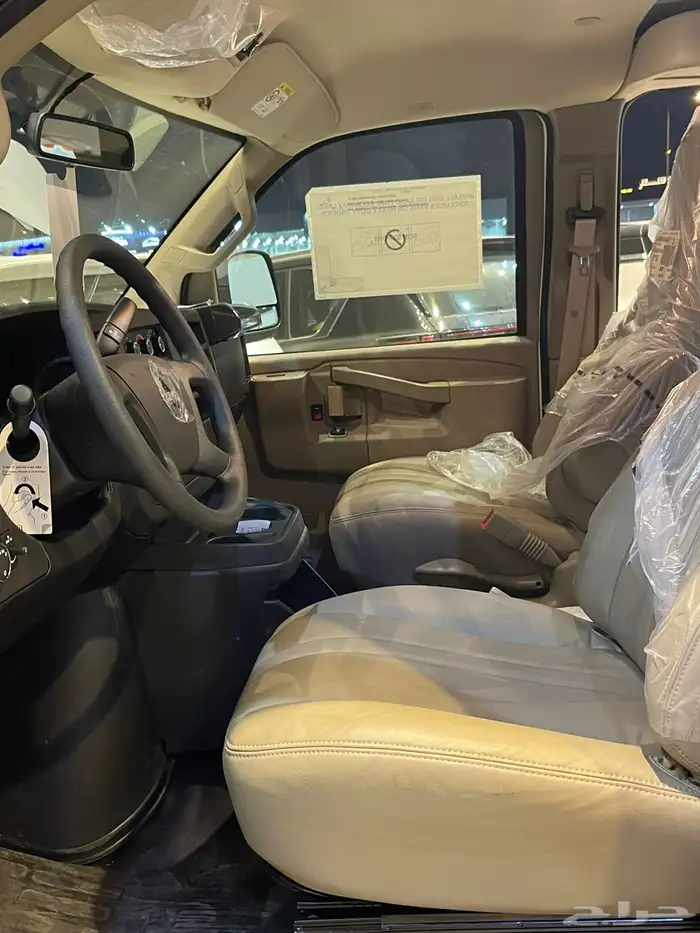 جي ام سي سافانا 2025 بضاعه شاص طويل 8