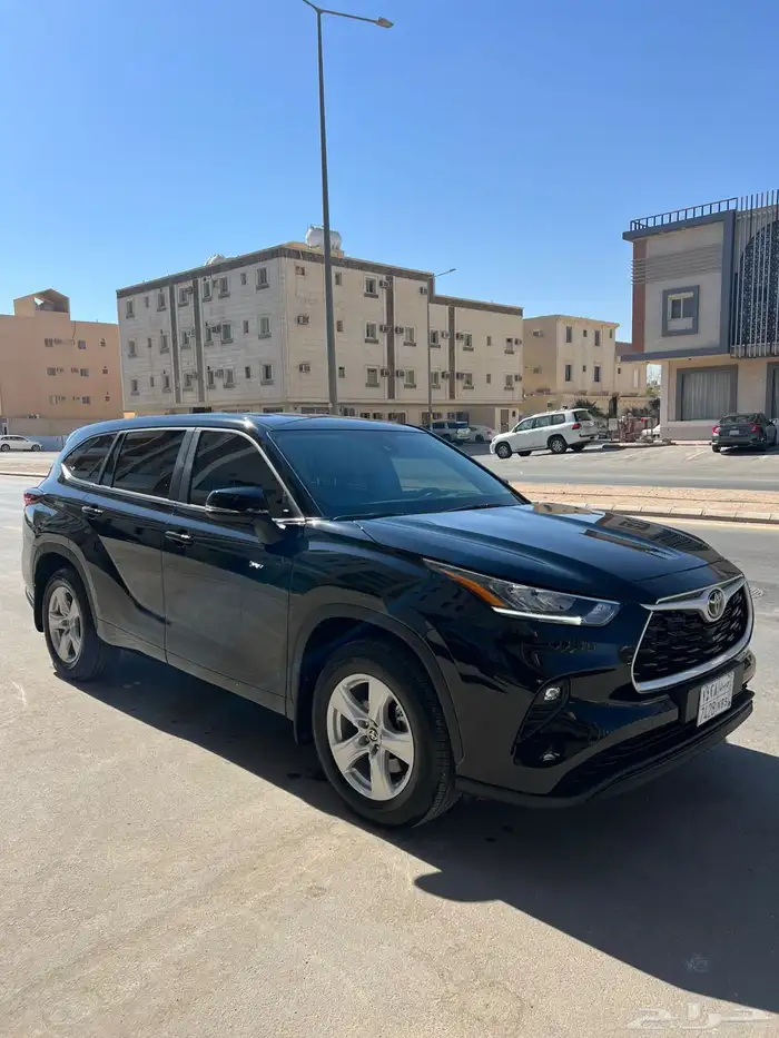 تويوتا هايلاندر 2025 فئة LE (دفع أمامي) 4
