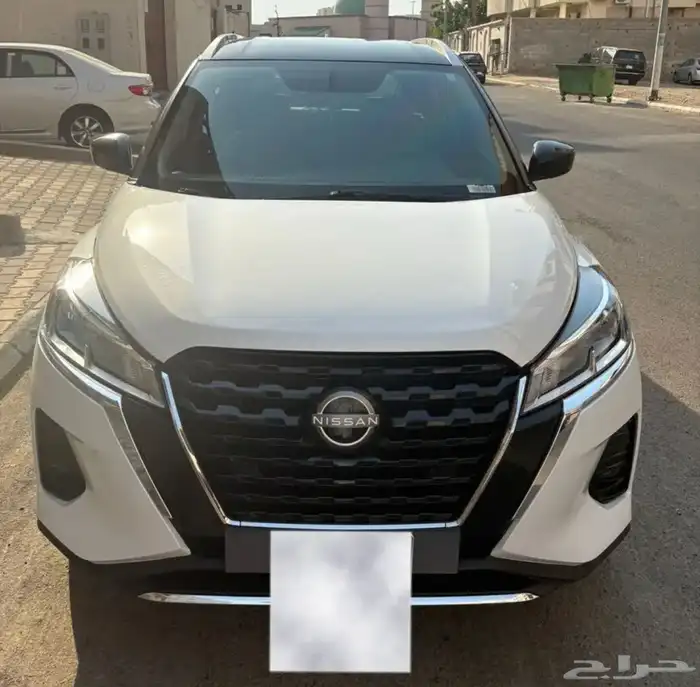 سيارة نيسان كيكس 23 مستعمل نظيف . 3