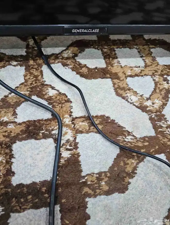 شاشة جينرال بلس 70 بوصه 1