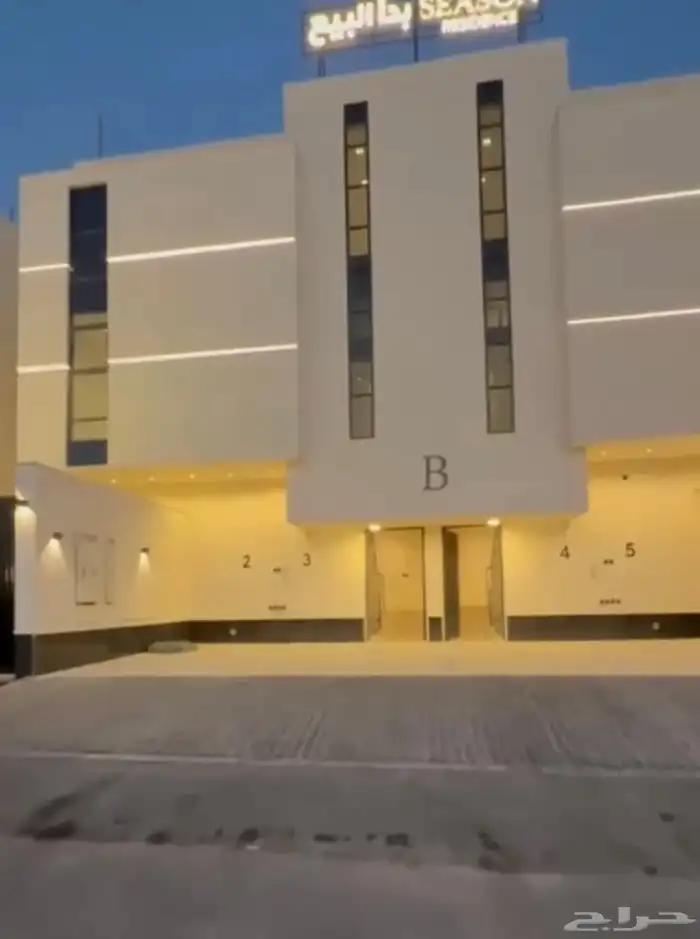 للبيع تاون هاوس في حي  المرجان 0