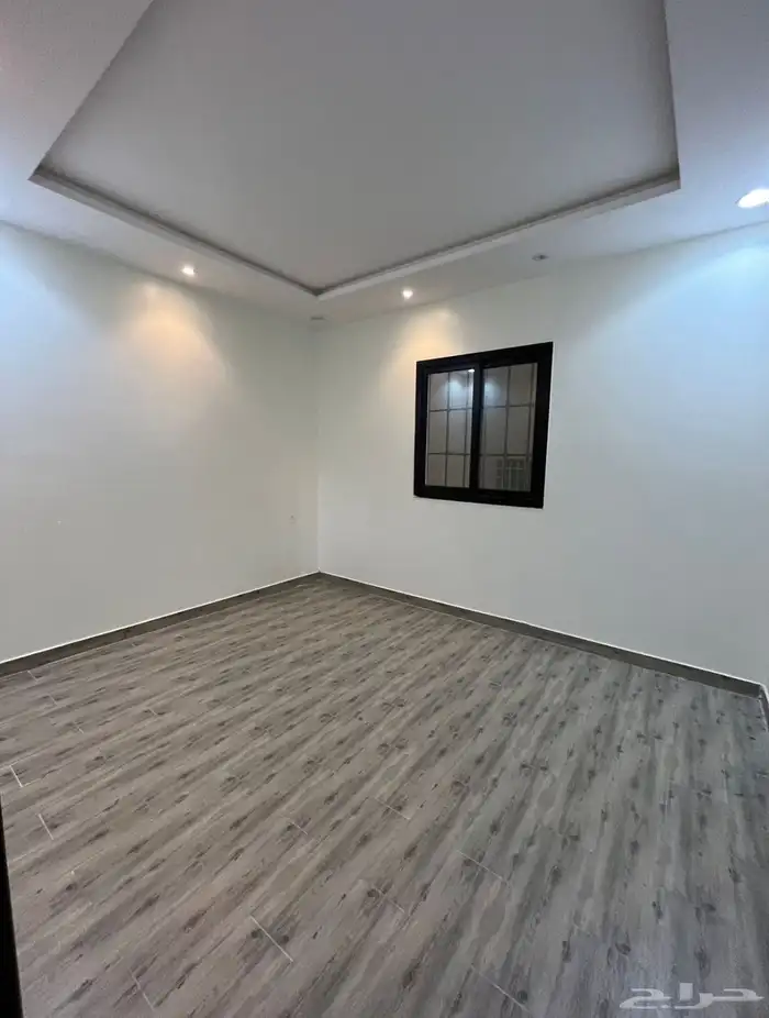 فيلا للإيجار حي تنال الرمال 3