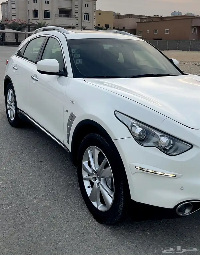 انفنتي Qx70 (مخزن) 4