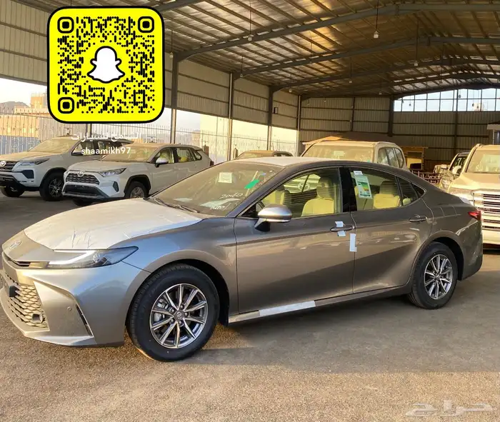 كامري 2025 E ستاندر تيتانيوم بنزين 2