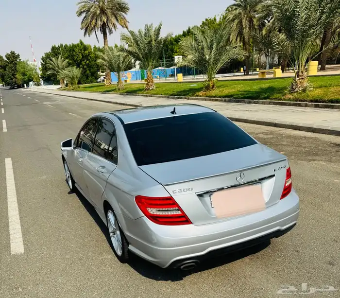 مرسيدس C200 ممشى قليل 1
