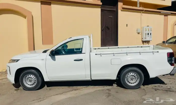 متسوبيشي 200L نظيفه جدا 0