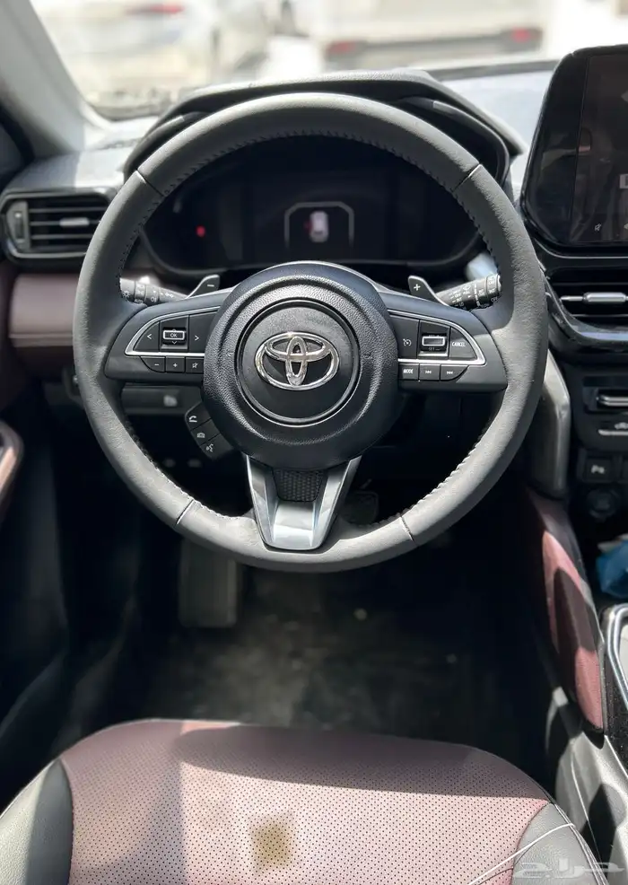 تويوتا أوربان كروزر GLX فل كامل 2026رمادي 79350شامل الضريبة 5