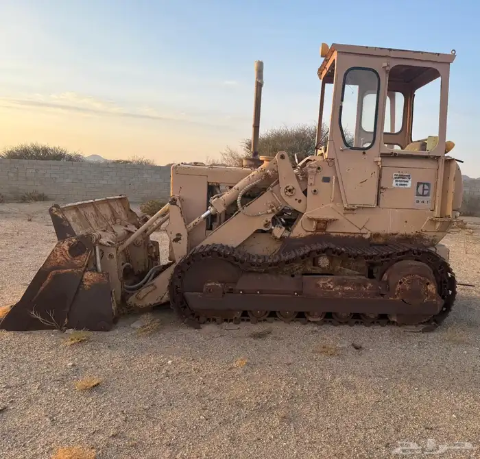 بلدوزر مقاس 941 للبيع 0