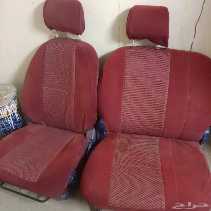 مقاعد هايلوكس 0