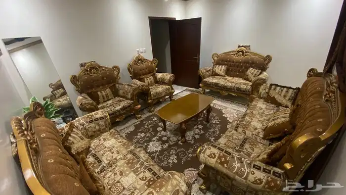 كنب تركي - يتسع إلى تسعة اشخاص 7